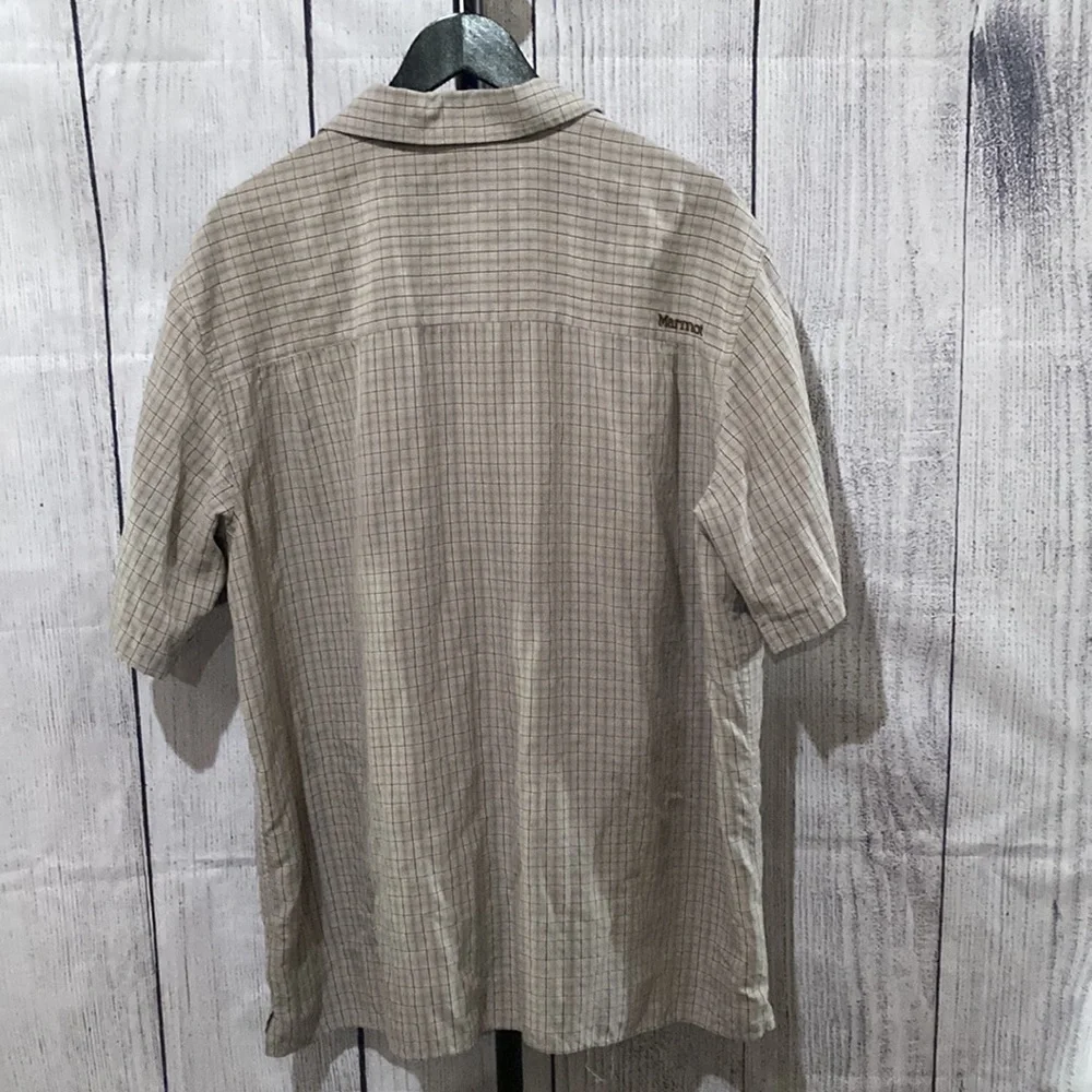 Marmot Plaid Button Down Short Sleeve Shirt